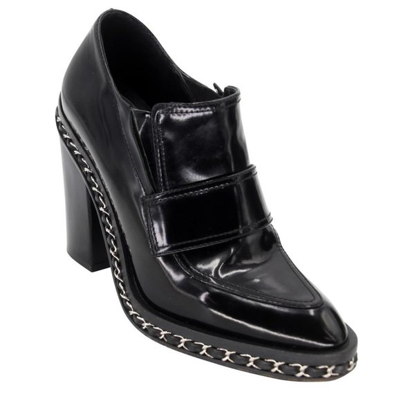 Chanel Signature Exotic Chain 38.5 Leather 2.55 Reissue Boots CC-0803N-0012 - Picture 11 of 11